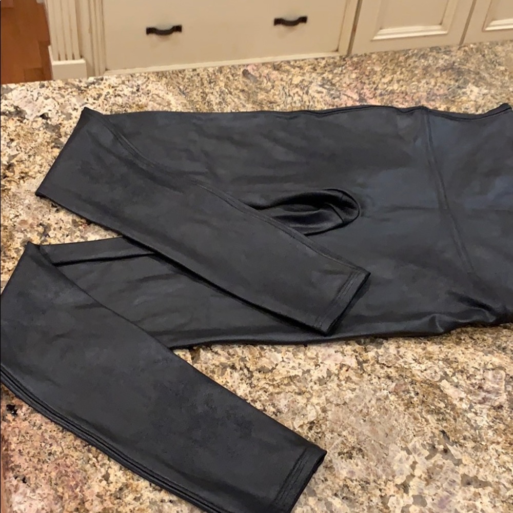 Spanx Foe leather leggings
